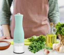 ADE Elektrische Salz-und-Pfeffermühle mit Beleuchtung, mint