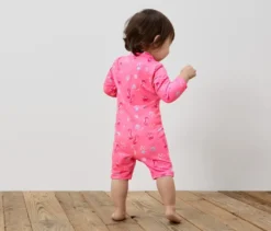 Baby-Einteiler mit UV-Schutzfaktor 50+, Seepferdchen