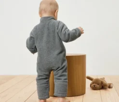 Baby-Fleece-Einteiler