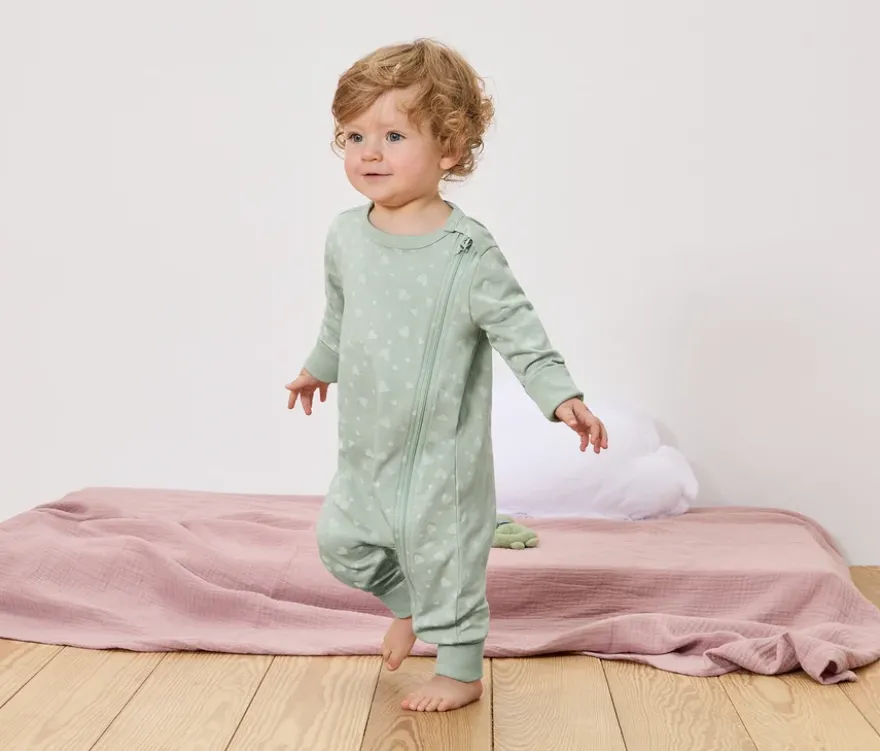 3 Baby-Schlafanzüge, Herzen