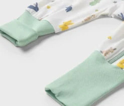 Baby-Schlafanzug, Hasen