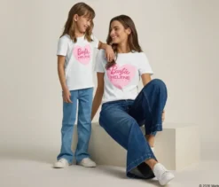 Barbie loves Helene Fischer Kinder-T-Shirt