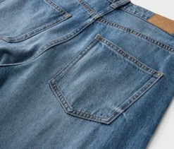 Barrel Jeans