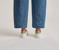 Barrel Jeans