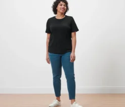 Basic T-Shirt, schwarz