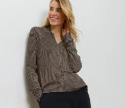Bedrucktes Blusenshirt mit V-Ausschnitt