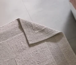 benuta Badematte »Lessa«, silberfarben, 70 x 120 cm