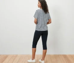 Überschnittenes Blusenshirt, Streifen