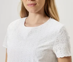 Blusenshirt mit Lochstickerei, weiß