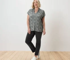 Blusenshirt mit V-Ausschnitt, grün