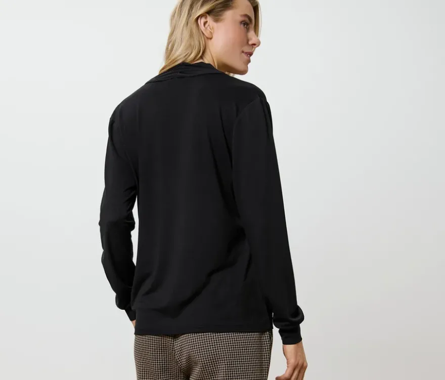 Blusenshirt mit V-Ausschnitt, schwarz