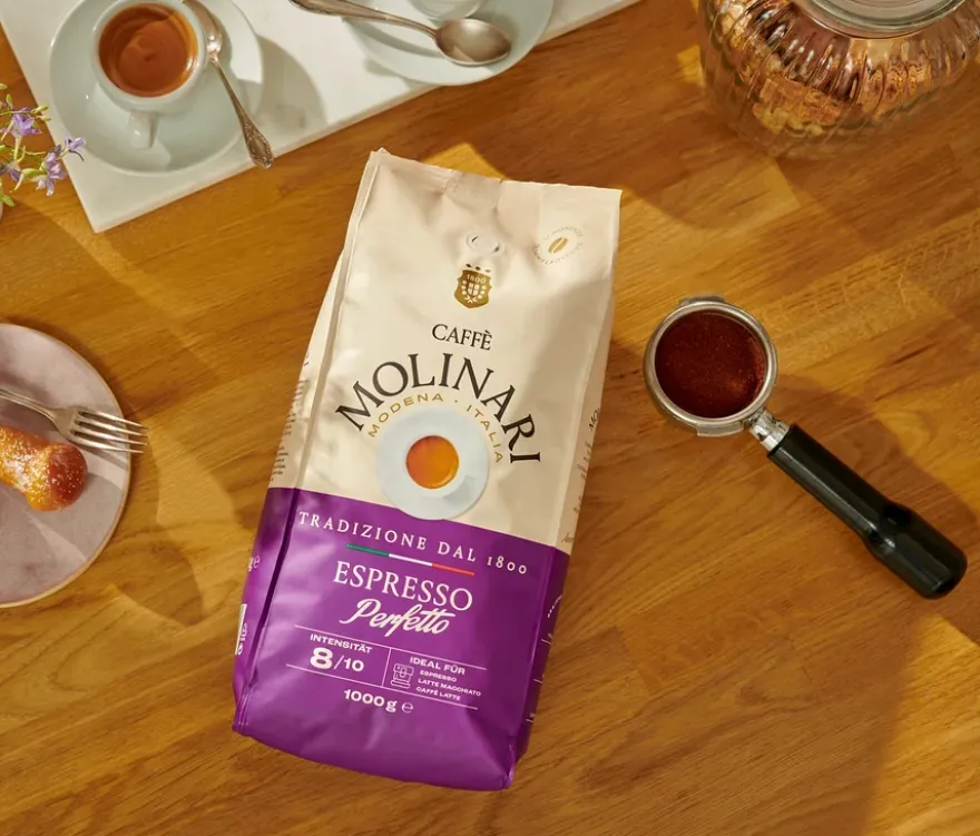 Caffè Molinari Espresso Perfetto - 8 x 1 kg Ganze Bohne