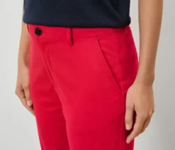 Chino, rot