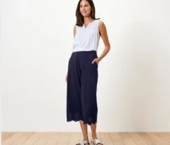 Culotte mit Stickerei