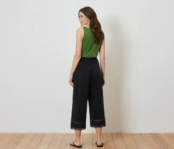 Culotte mit Stickerei