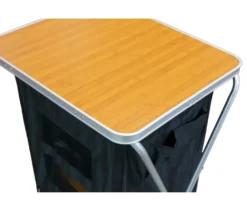 Faltbarer Campingtisch mit Stauraum