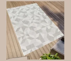 Faltbarer Outdoor-Teppich im Mosaik-Design, 280 x 400