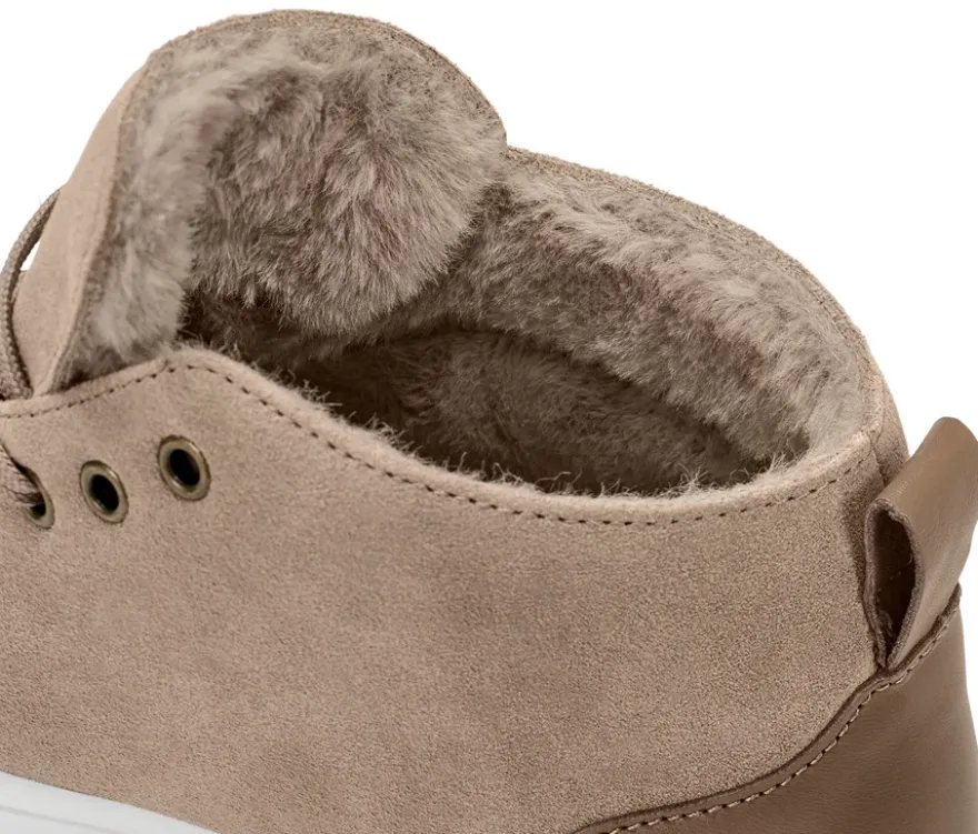Gefütterter Veloursleder-Sneaker