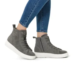 Gefütterte Veloursleder-Sneaker