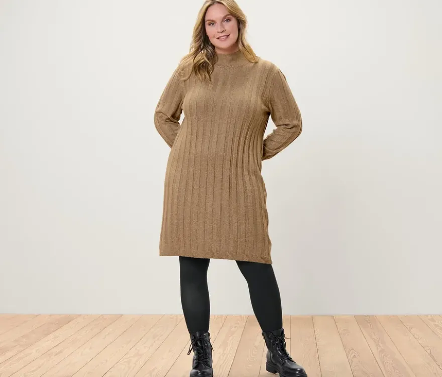 Geripptes Strickkleid mit Stehkragen