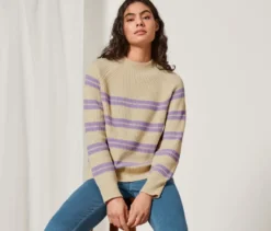 Gestreifter Strickpullover