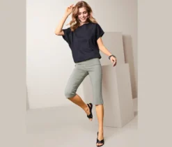 Gestreifte Stretchhose in 3/4-Länge