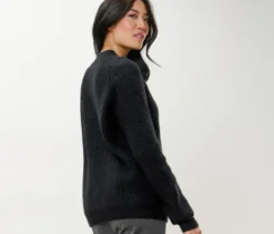 Grobstrickpullover mit Stehkragen, schwarz