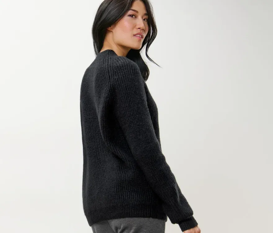 Grobstrickpullover mit Stehkragen, schwarz