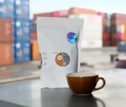 Hermetic x roasted. Co-Roast #1 Espresso - 250 g Ganze Bohne
