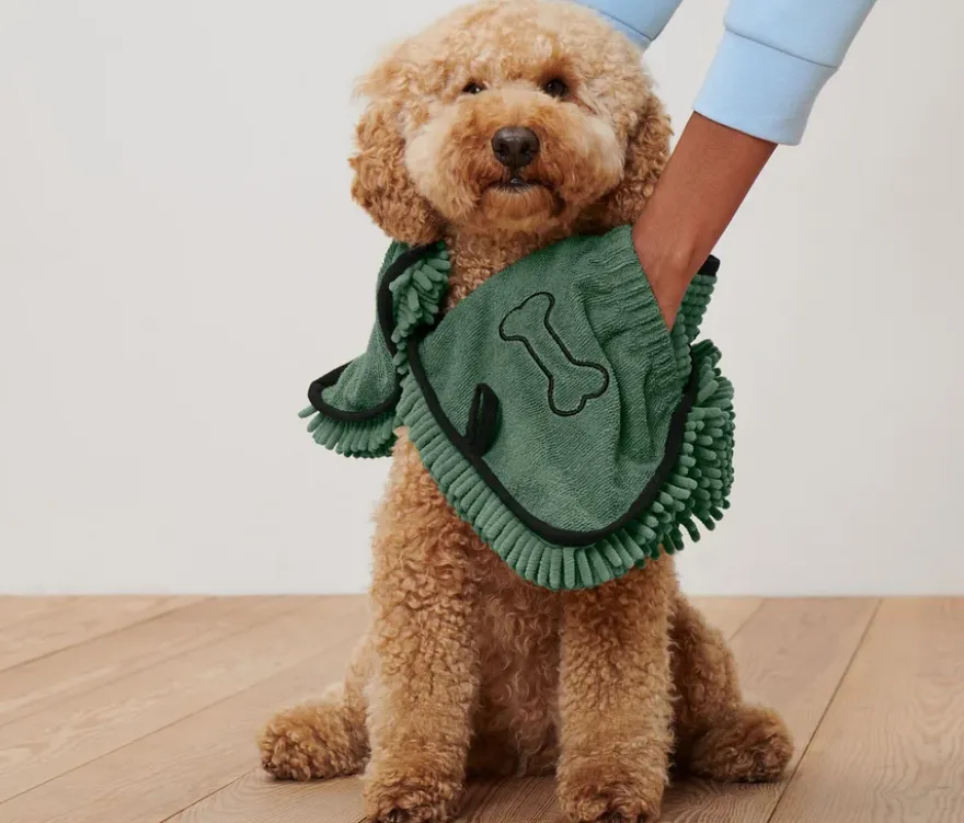 Hundehandtuch mit Eingriffen