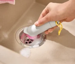 3-in-1-Abflussbürste