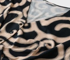 Jerseykleid mit Knoten