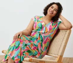 Jerseykleid mit Knoten