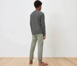 2 Kinder-Pyjamas