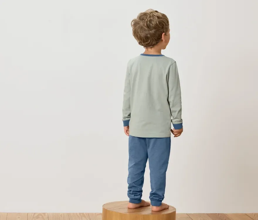 2 Kinder-Pyjamas, bagger