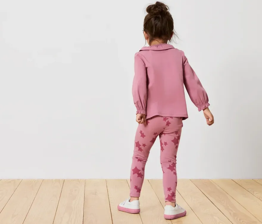 Kinder-Shirt und Leggings