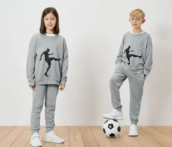 Kinder-Sweatshirt im Fußballdesign