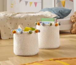 2 Kinderzimmer-Aufbewahrungskörbe