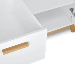Kleiderschrank