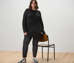 Langer Strickpullover, schwarz