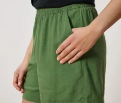 Leinenshorts, grün