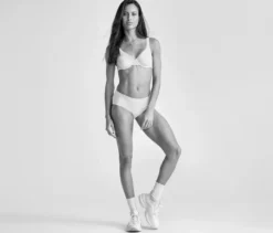 3 Magic-Cut-Pantys, creme