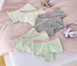 7 Mädchen-Pantys, mintgrün