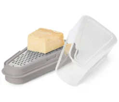 Parmesanreibe