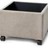 Pouf mit Rollen und Tablett