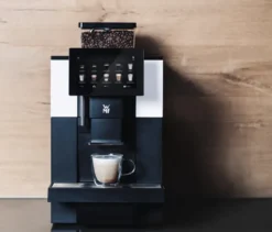 Profi-Kaffeevollautomat »WMF 950 S« inkl. Starterset