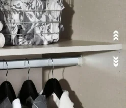 Rauch Drehtürenschrank »Shinjo«, 4-türig Premium-Ausstattung, weiß