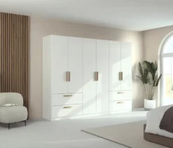 Rauch Drehtürenschrank