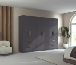 Rauch Drehtürenschrank 