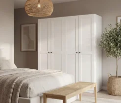 rauch Kleiderschrank »Savona«, 4-türig, Classic-Ausstattung